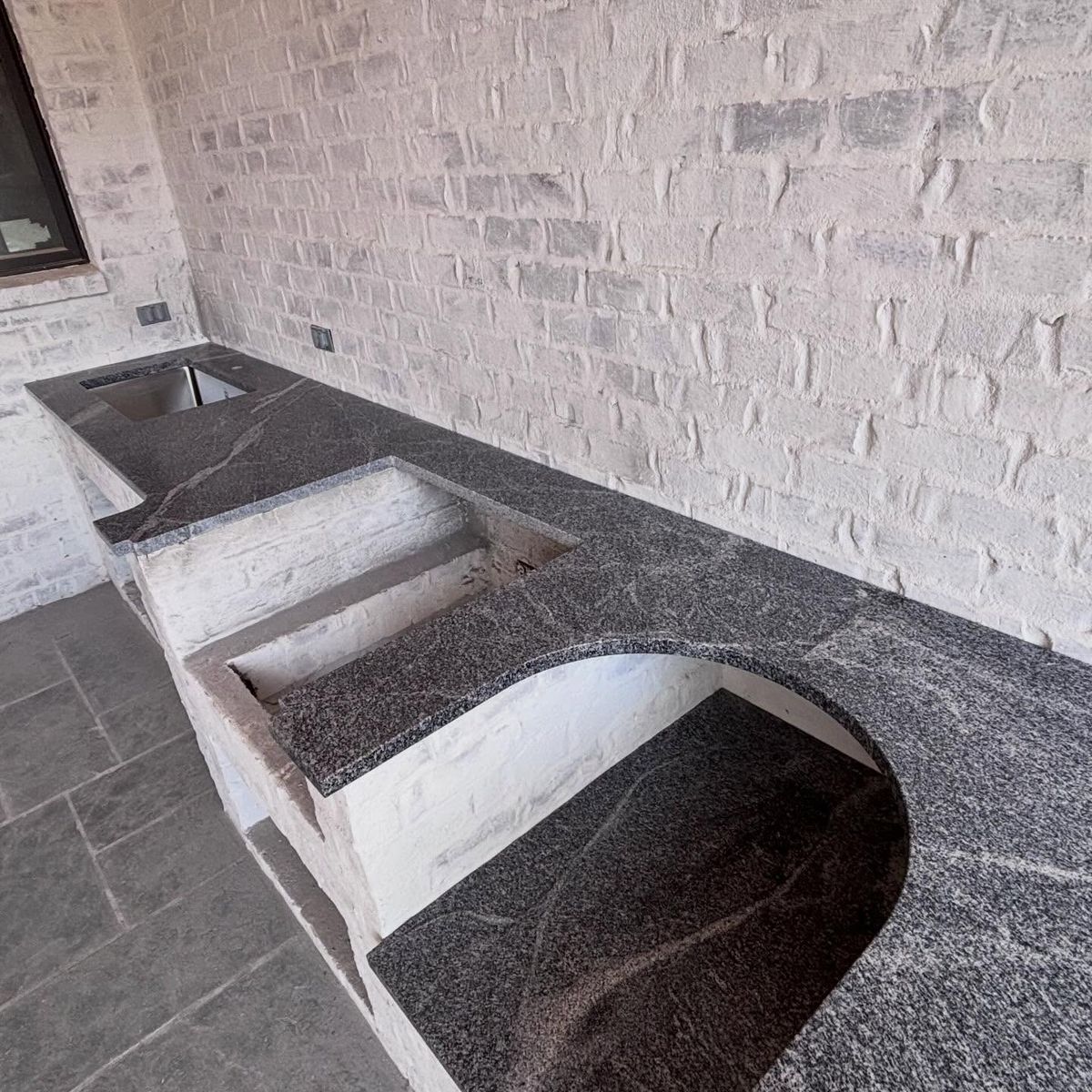 Quartz kitchen countertop installation Brandon MS